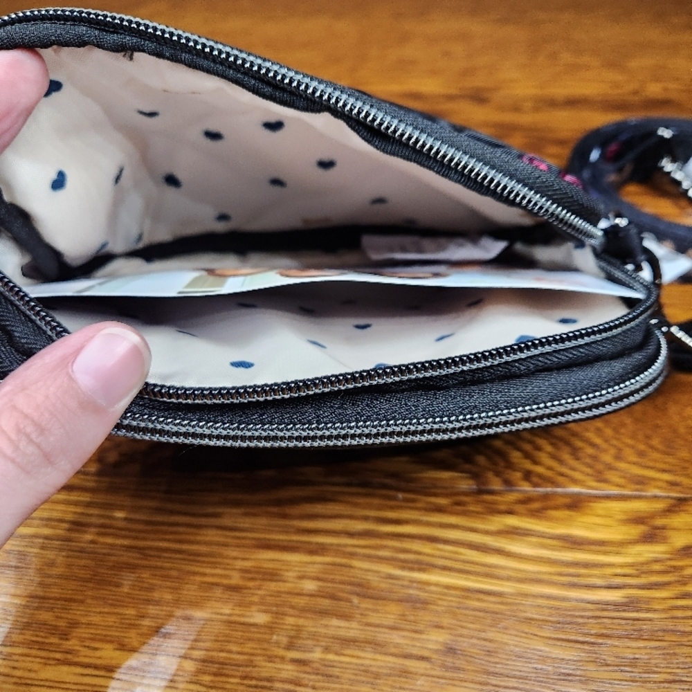 Lug Coupe SE Convertible Crossbody Bag Paws - Picture 6 of 8